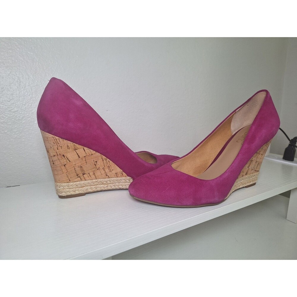 Franco Sarto Womens Oalix Pump Size 9 Magenta Pink Suede Wedge Heel Dress Shoe - Picture 2 of 8